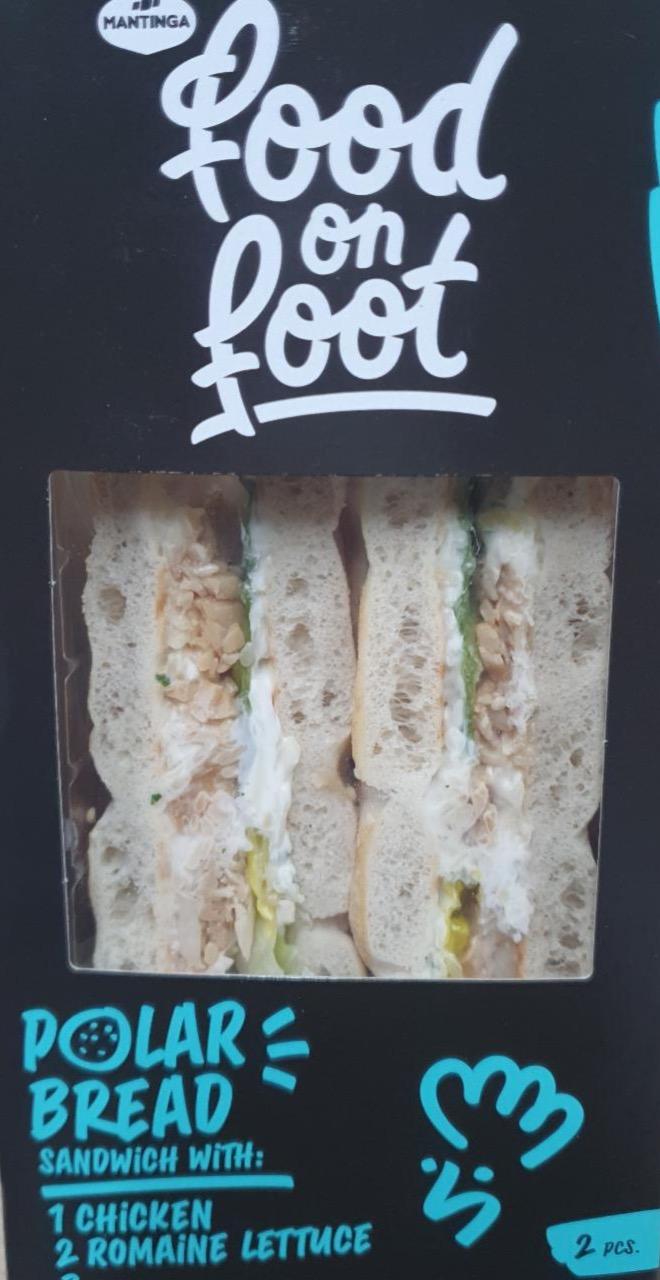 Zdjęcia - Polar bread sandwich with chicken and romaine lettuce Food On Foot