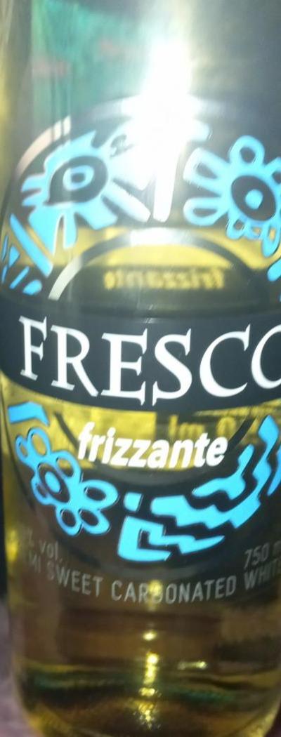 Zdjęcia - Fresco Frizzante Wino owocowe słodkie półmusujące gazowane polskie słodkie mango 750 ml