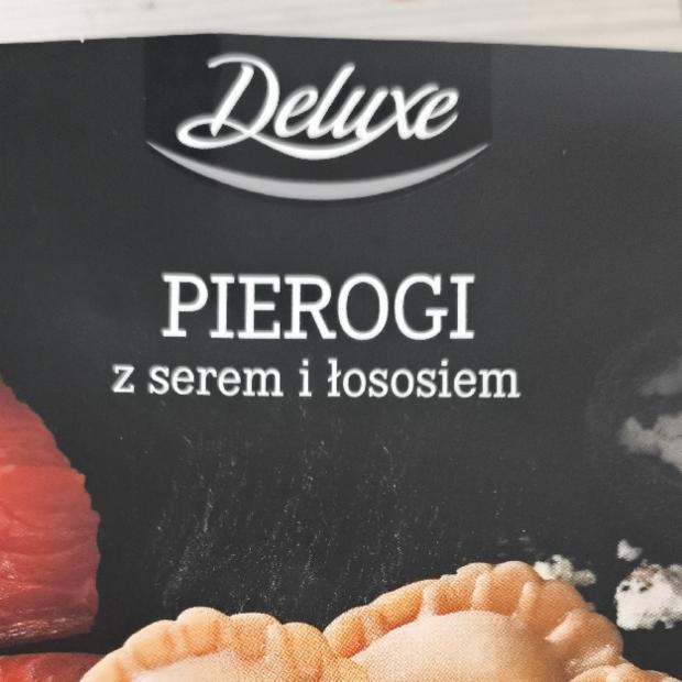 Zdjęcia - Pierogi z łososiem i serem kozim Deluxe