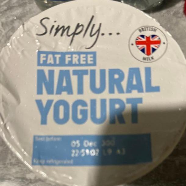 Zdjęcia - Fat free natural yogurt Simply