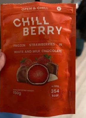 Zdjęcia - Frozen strawberries in white and milk chocolate Chill Berry