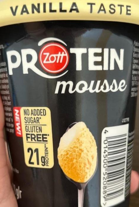 Zdjęcia - Protein mousse vanilla taste Zott