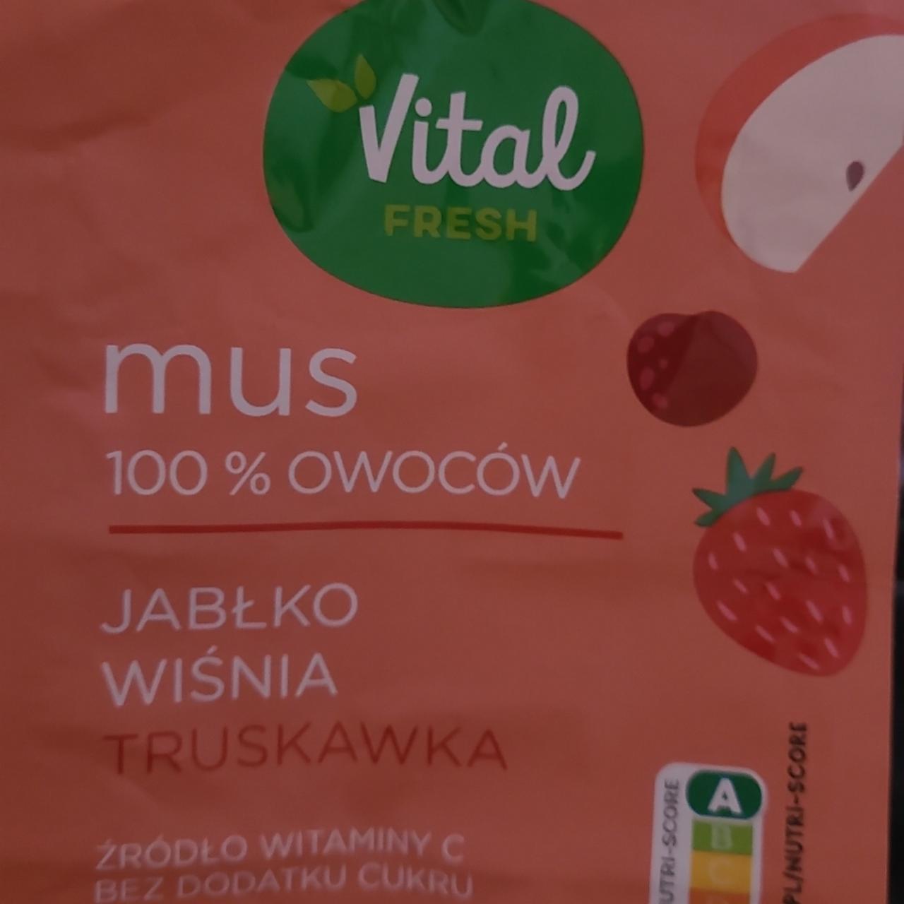 Zdjęcia - Mus 100% owoców jabłko wiśnia truskawka Vital Fresh