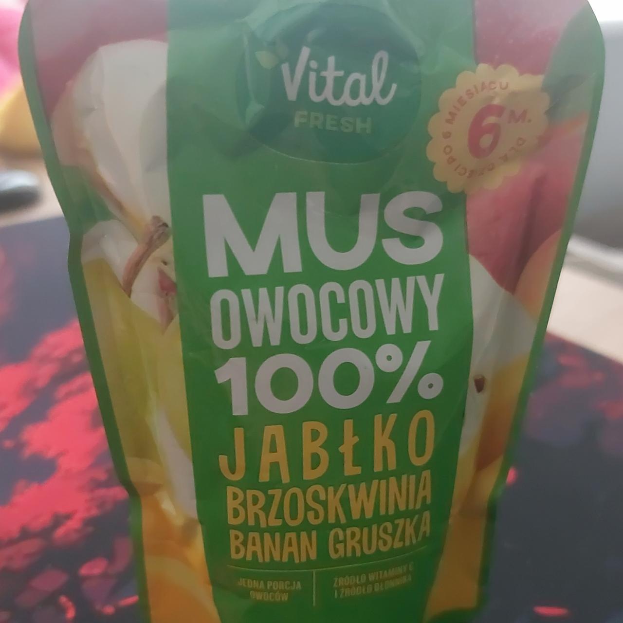 Zdjęcia - Bakoma Mus owocowy Bio jabłko-brzoskwinia-banan 90 g