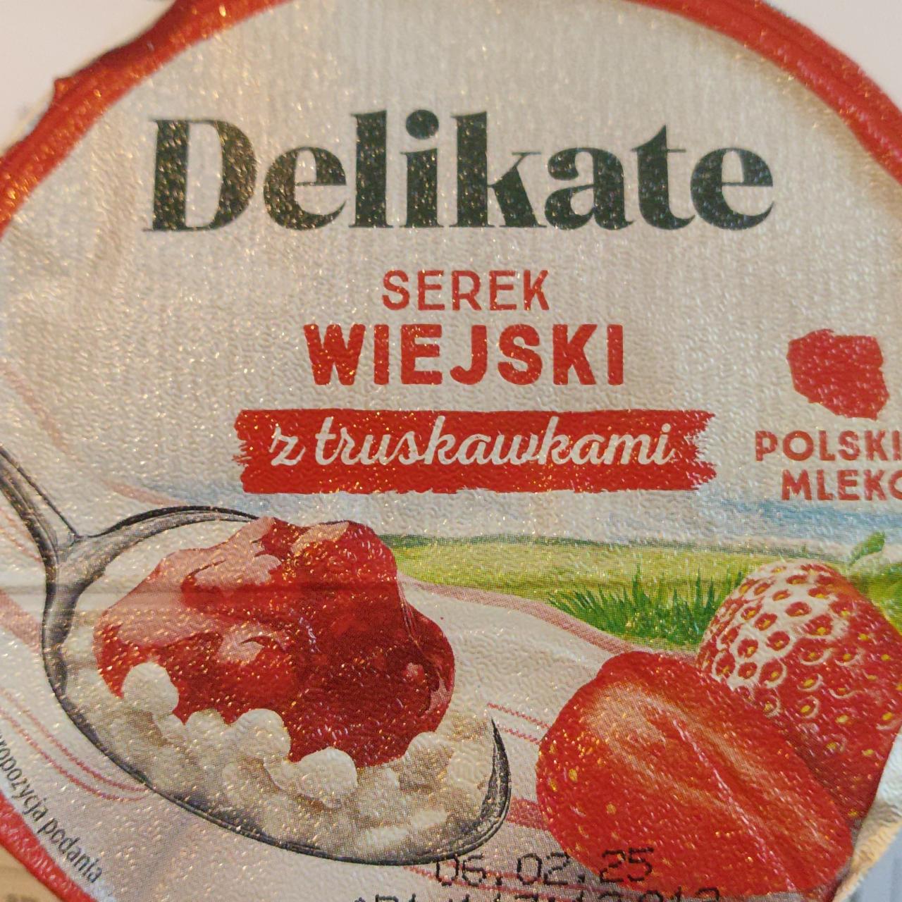 Zdjęcia - Serek wiejski z truskawkami Delikate