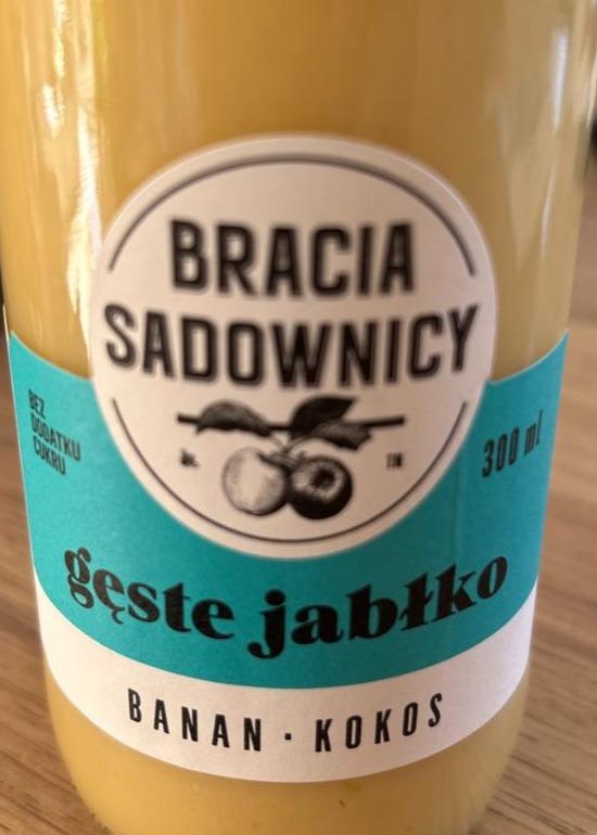Zdjęcia - Smoothie Gęste Jabłko Banan Kokos Bracia Sadownicy