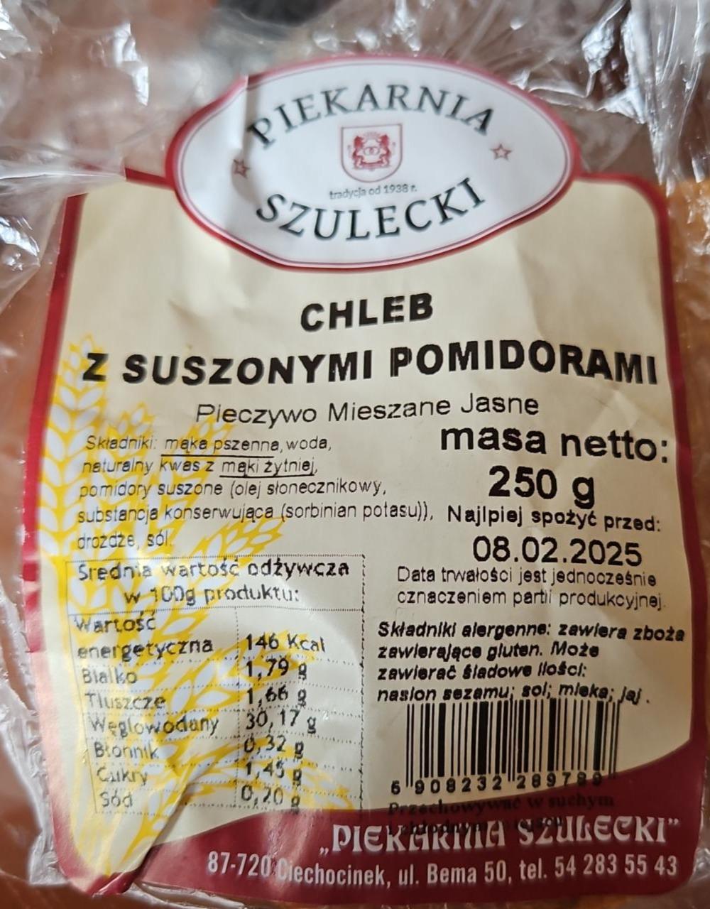 Zdjęcia - Chleb z suszonymi pomidorami Piekarnia Szulecki