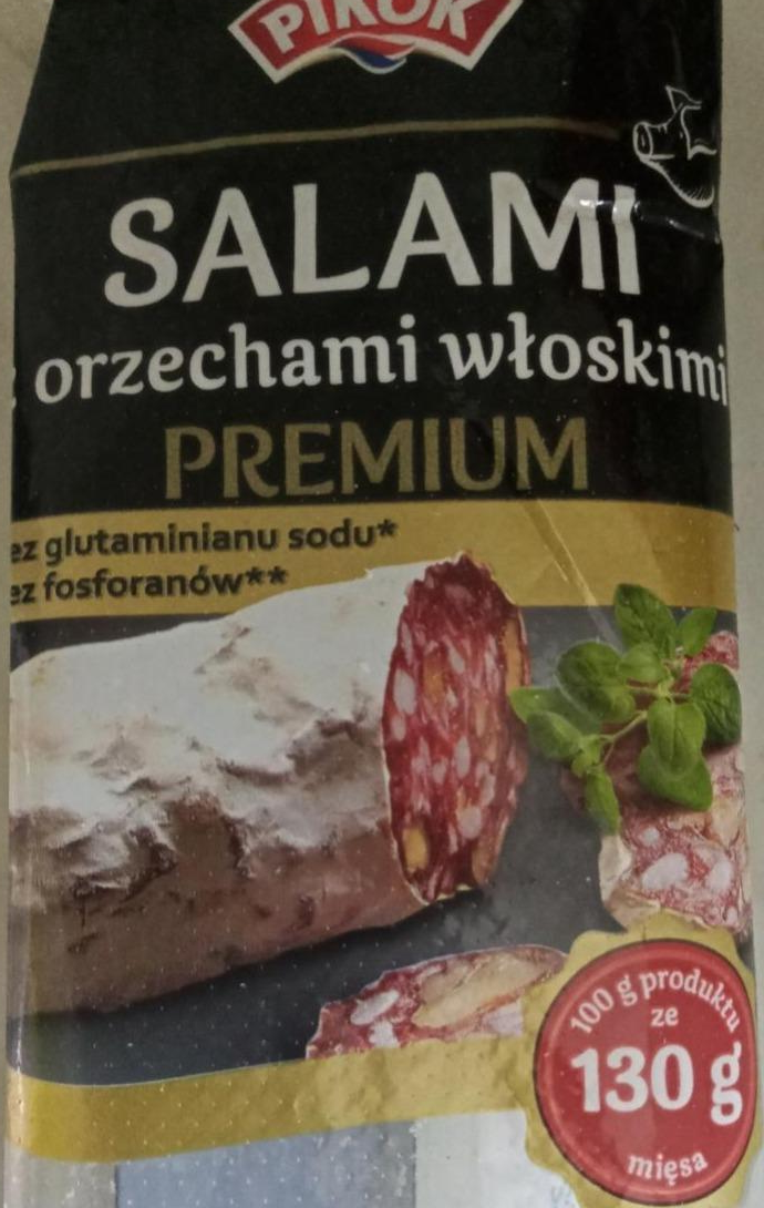 Zdjęcia - Salami z orzechami włoskimi Pikok