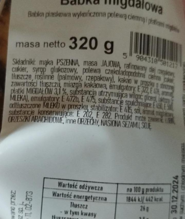 Zdjęcia - Babka migdałowa Kraina wypieków