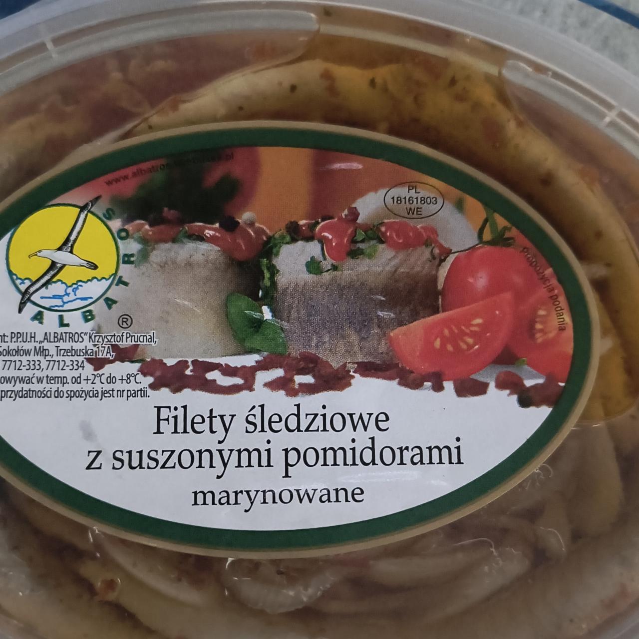 Zdjęcia - Filety śledziowe z suszonymi pomidorami marynowane Albatros