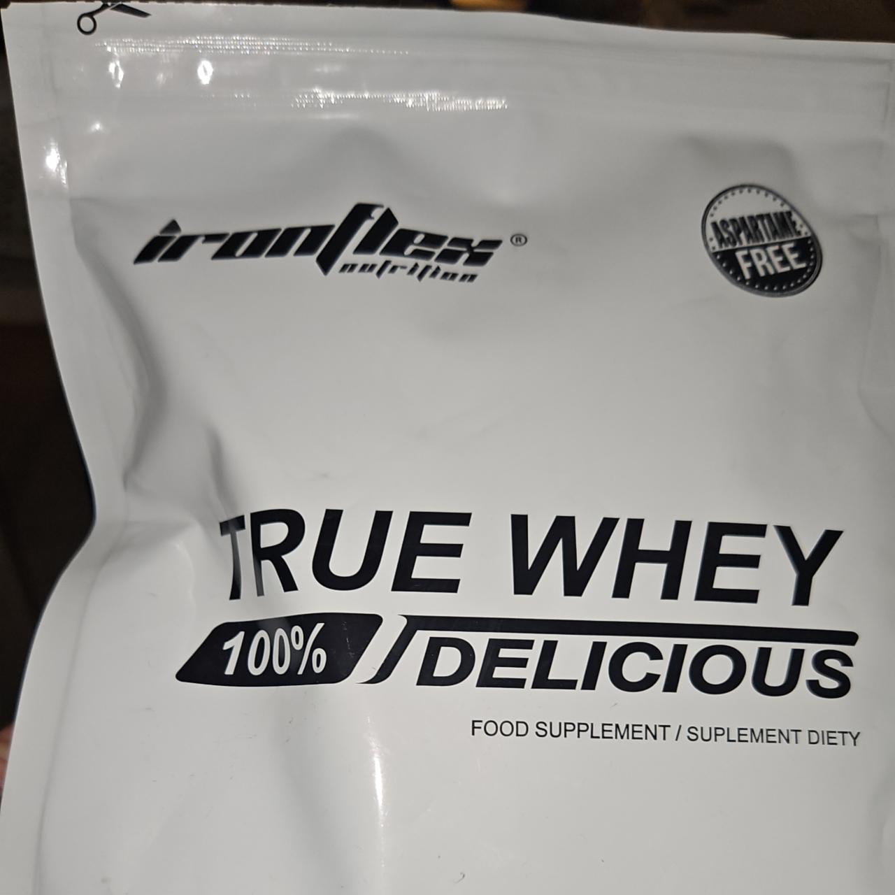 Zdjęcia - True whey delicious strawberry Ironflex