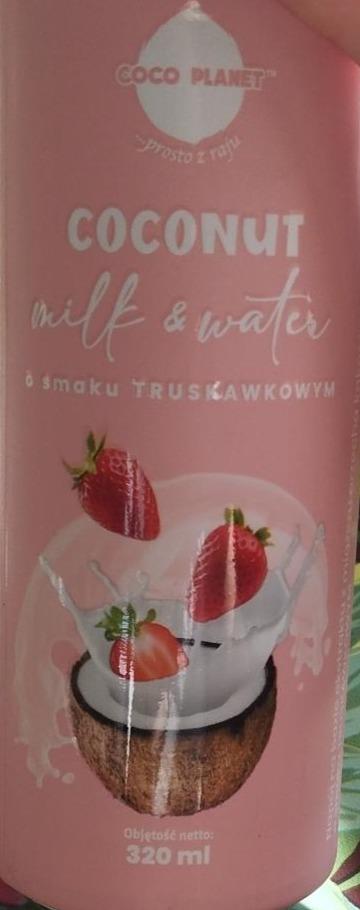 Zdjęcia - Coconut milk o smaku truskawkowym Coco planet
