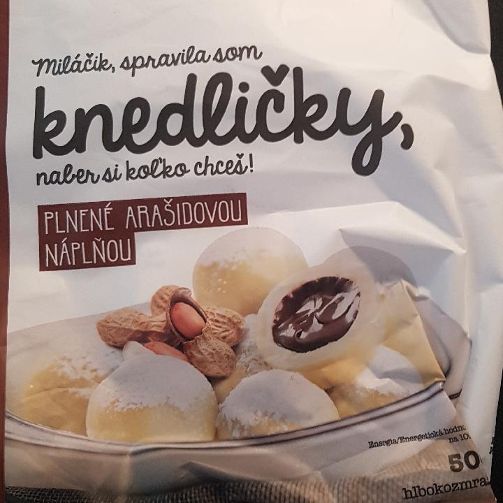 Zdjęcia - Knedliki z nadzieniem orzechowym Stará mama