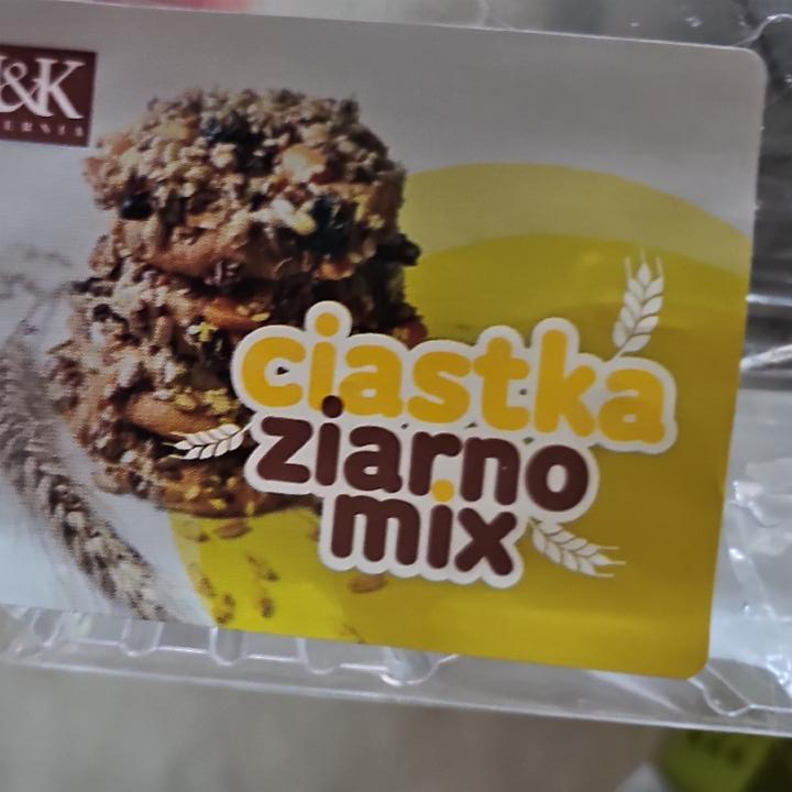 Zdjęcia - Ciastka ziarno mix Cukiernia M&K
