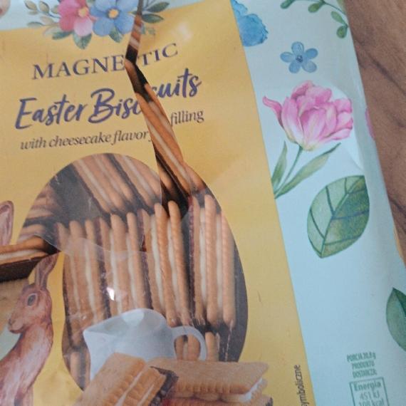 Zdjęcia - Easter biscuits with cheesecake flavour filling Magnetic
