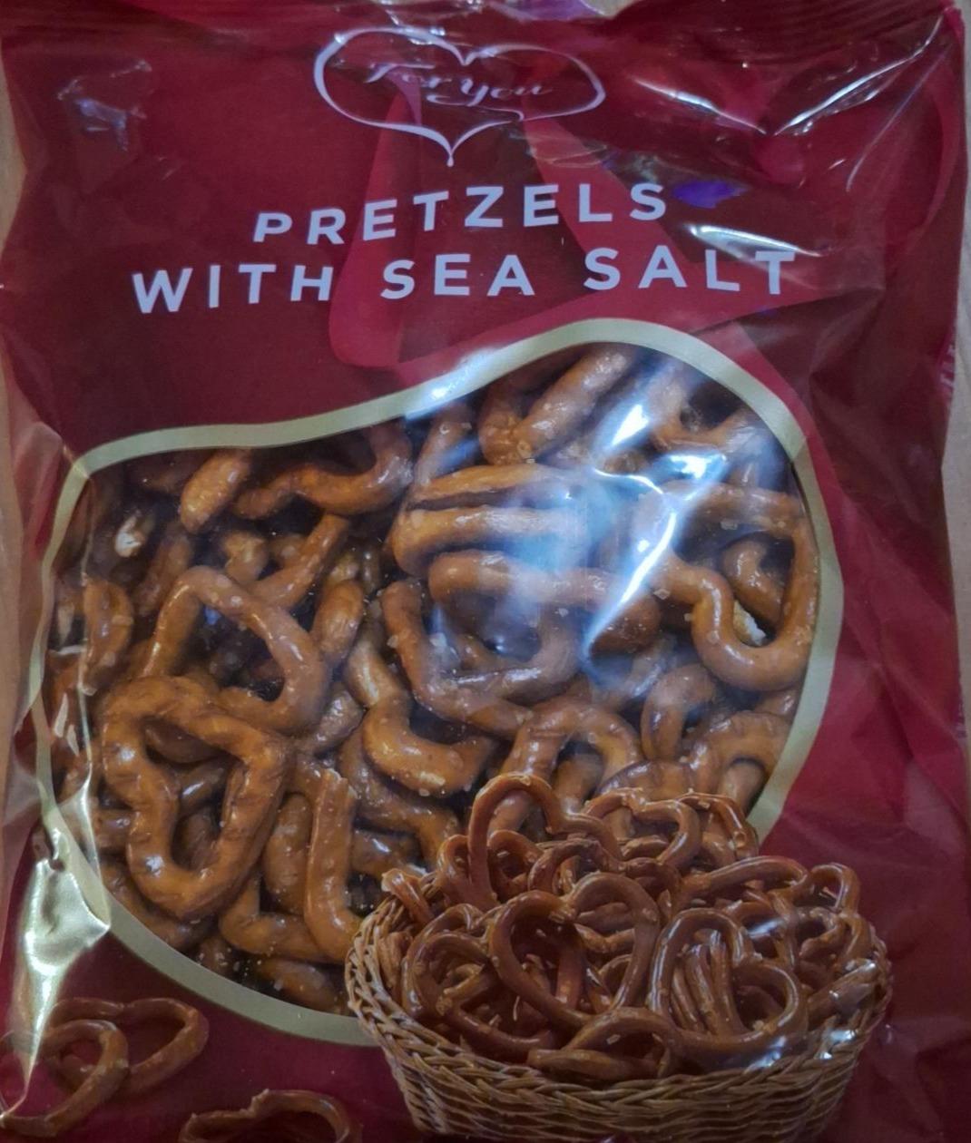 Zdjęcia - Pretzels with sea salt For you