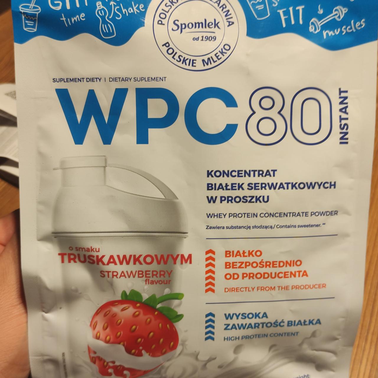 Zdjęcia - WPC 80 o smaku truskawkowym Spolmlek