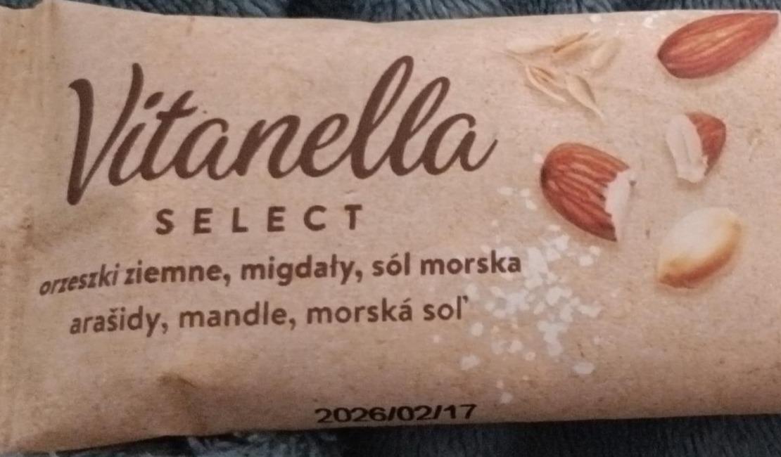 Zdjęcia - Orzeszki ziemne, migdały, sol morską Vitanella Select