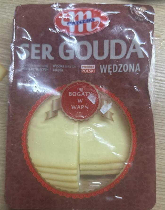 Zdjęcia - Ser gouda wędzona Mlekovita