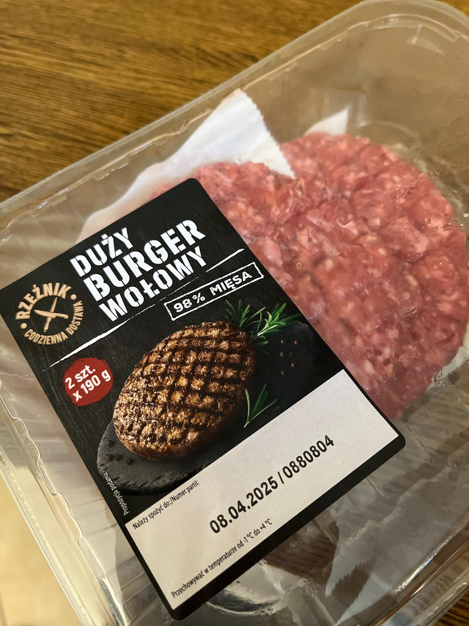 Zdjęcia - Duży burger wołowy Rzeźnik