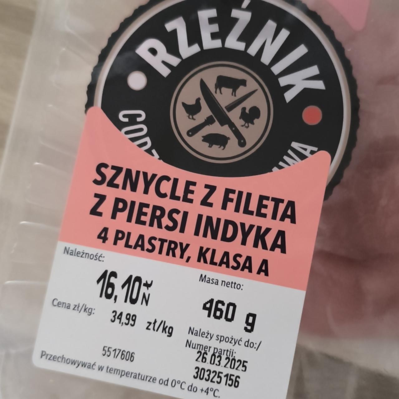 Zdjęcia - Sznycle z fileta z piersi indyka Rzeźnik