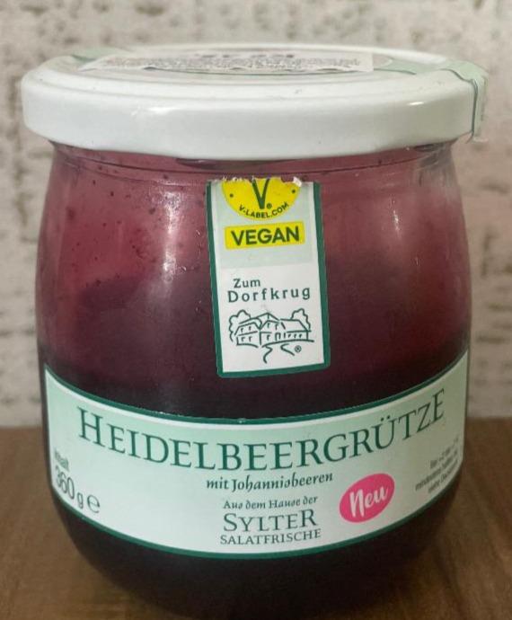 Zdjęcia - Heidelbeergrütze mit johannisbeeren Zum Dorfkrug
