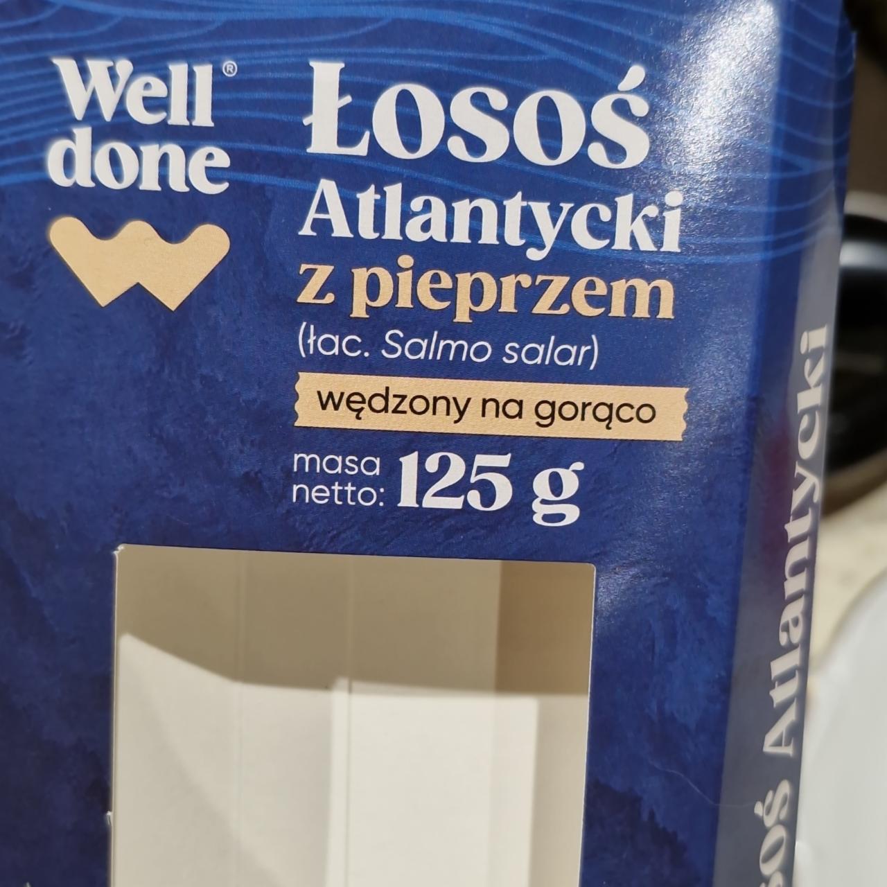 Zdjęcia - Łosoś Atlantycki z pieprzem wędzony na gorąco Well done