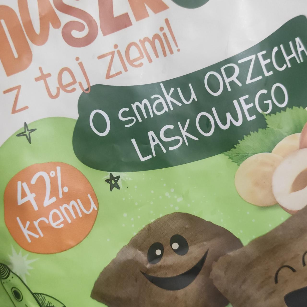 Zdjęcia - Poduszkowce nie z tej ziemi o smaku orzecha laskowego Nju Bajt