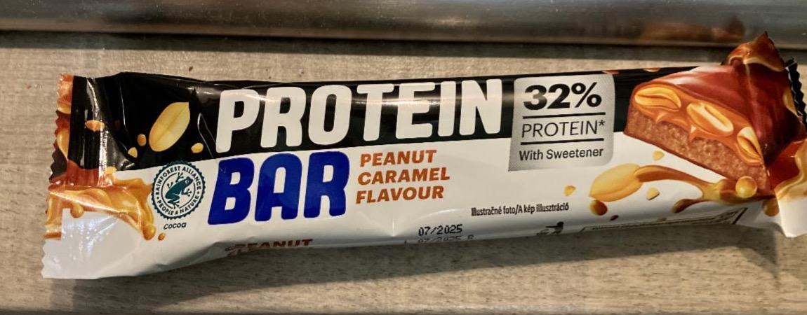 Zdjęcia - Protein bar 32% peanut caramel flavour Lidl