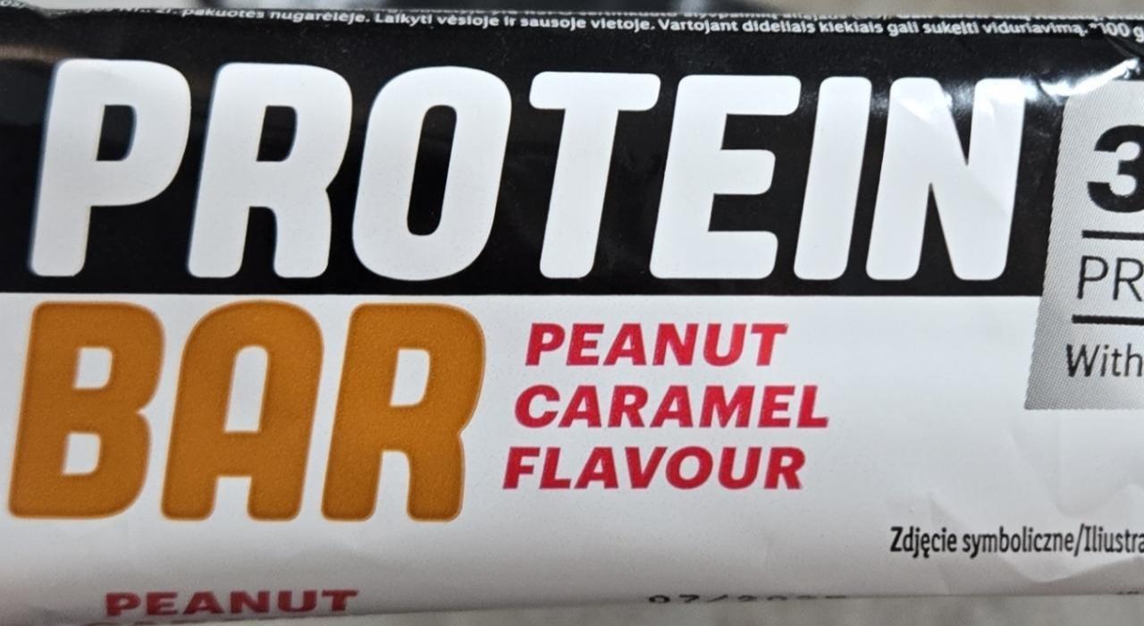 Zdjęcia - Protein bar 32% peanut caramel flavour Lidl