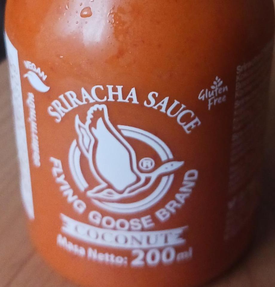 Zdjęcia - Sriracha Coconut Chili Sauce Flying goose brand